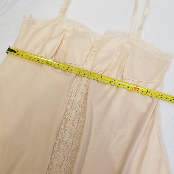 Vintage Beige/Nude Lace Slip Dress Kayser Bow Chemise Night Gown Made in Canada - Picture 11 of 12